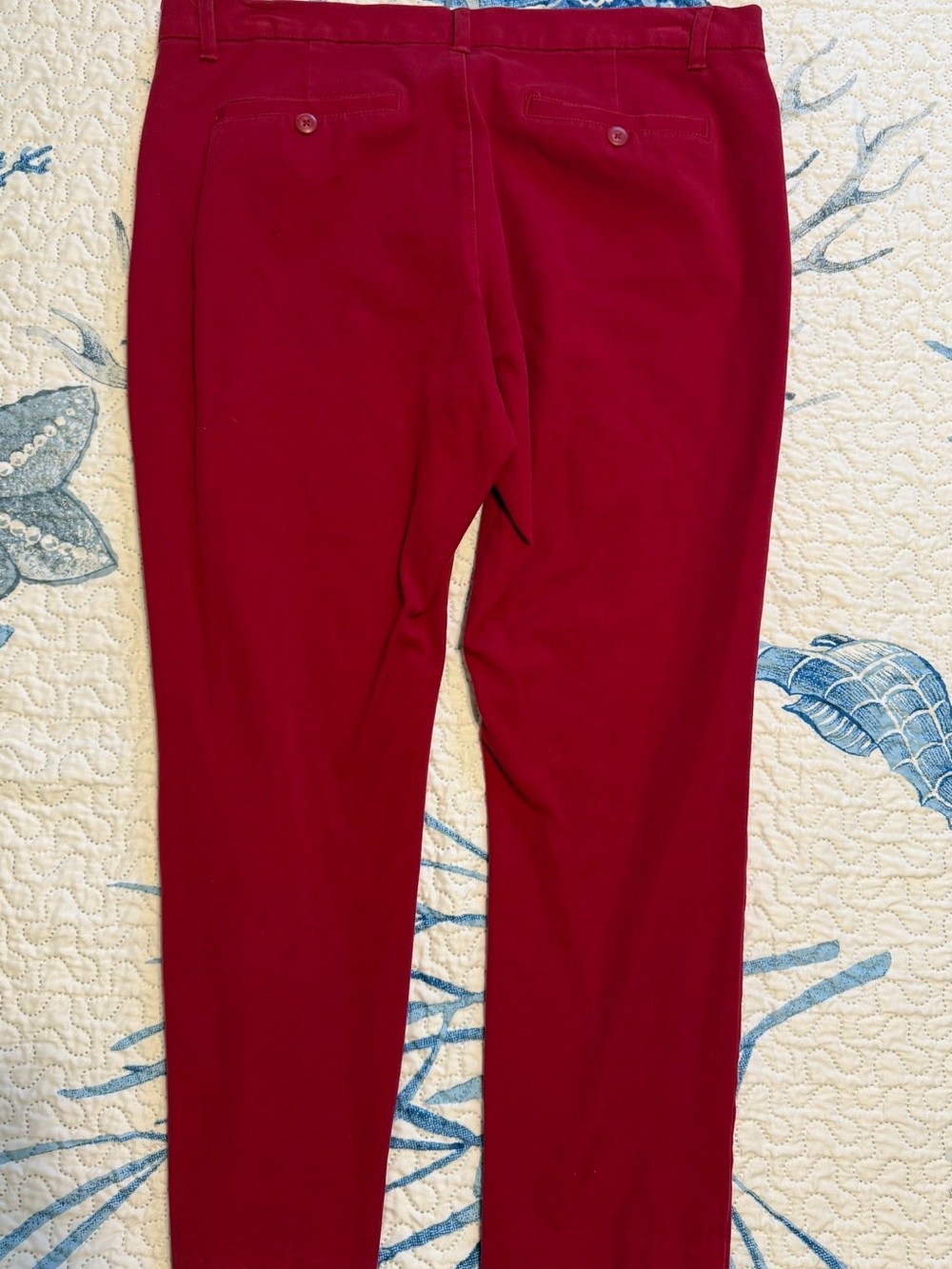 GAP Slim City Stretch Capri Pants - Picture 2 of 6